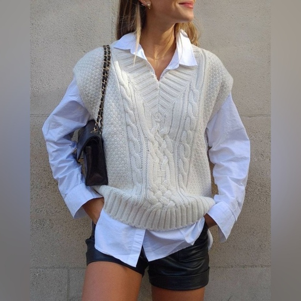H&M Blogger Favorite Cable Knit Sweater Vest